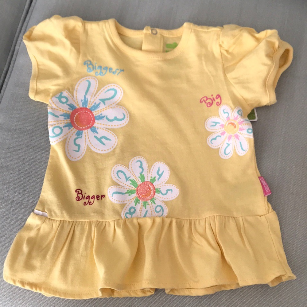 SESAME STREET Adorable Peplum Top